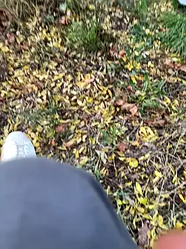 juniiorre online show from 10/25/25, 04:13