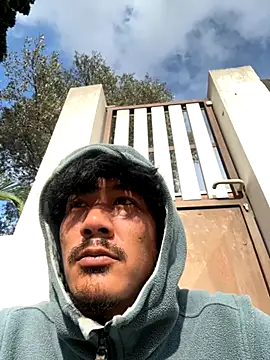 juniiorre online show from 11/10/25, 11:31