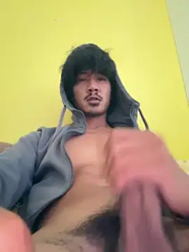 juniiorre online show from 12/04/25, 12:36