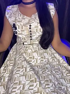 SCHOOL Girl 0 online show from 12/14/24, 10:24