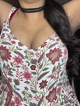 SCHOOL Girl 0 online show from 09/21/25, 04:52