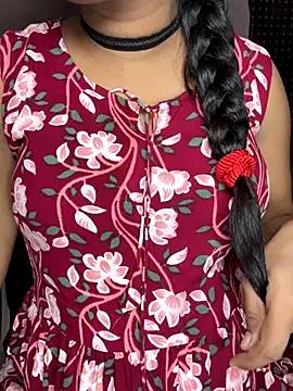 SCHOOL Girl 0 online show from 09/27/25, 04:45