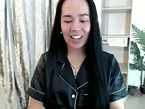 Snapshot of mariefox_xxx chatting on 05/28/26, 12:02 mariefox xxx online show from 05/28/26, 12:02