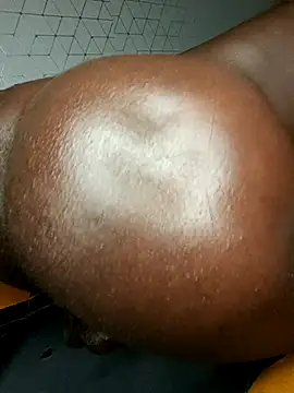 Texanguy01 online show from 04/20/26, 11:24