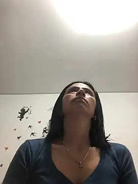 Snapshot of sharoon_cheerry chatting on 02/21/25, 01:55 sharoon cheerry online show from 02/21/25, 01:55