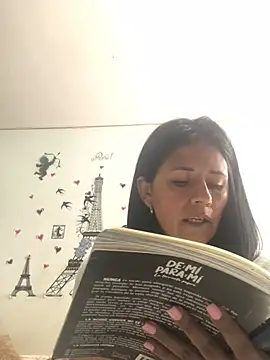 Snapshot of sharoon_cheerry chatting on 02/24/25, 06:47 sharoon cheerry online show from 02/24/25, 06:47