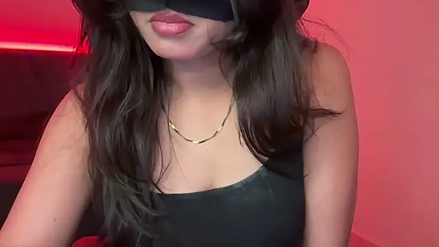 Hottie ishuu online show from 02/26/26, 06:29