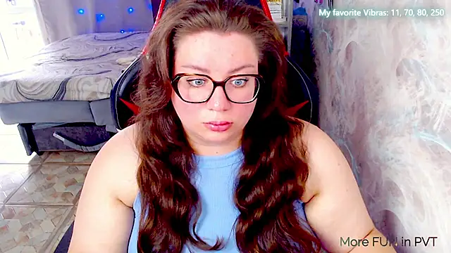Snapshot of alexa_sweetyy chatting on 06/25/26, 11:04 alexa sweetyy online show from 06/25/26, 11:04