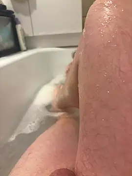 David19932908 online show from 10/16/25, 11:00