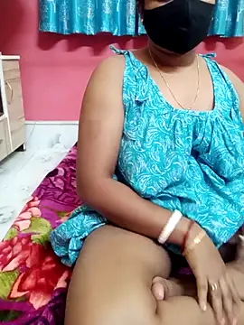 Snapshot of Bengali-boudi chatting on 05/06/26, 06:35 Bengali-boudi online show from 05/06/26, 06:35