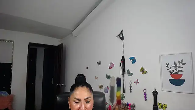 mature bigboobs10 online show from 03/18/26, 04:15