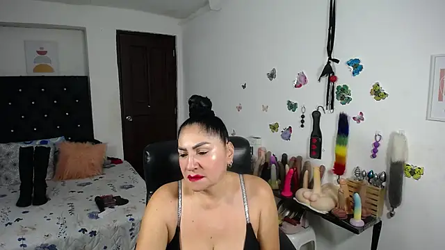 mature bigboobs10 online show from 05/06/26, 03:57