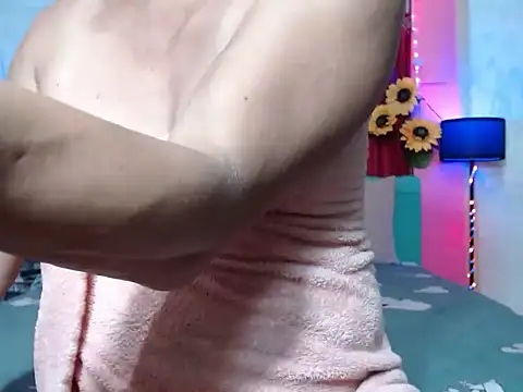 UrAsianPrincessDanie online show from 04/21/26, 05:47