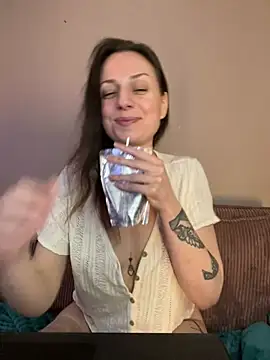 hades4ness online show from 02/08/25, 10:18