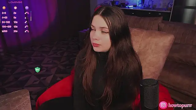 Snapshot of How2Meow chatting on 03/03/26, 05:19 How2Meow online show from 03/03/26, 05:19