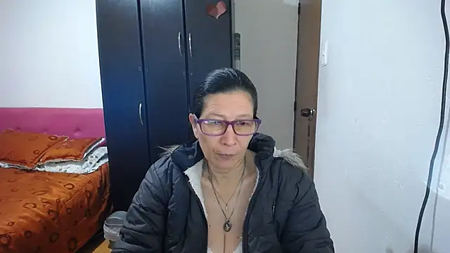 Snapshot of latin49 chatting on 06/30/26, 05:52 latin49 online show from 06/30/26, 05:52
