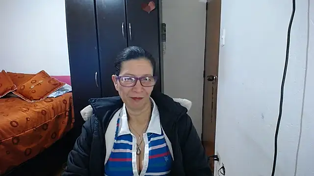 Snapshot of latin49 chatting on 07/16/26, 05:13 latin49 online show from 07/16/26, 05:13