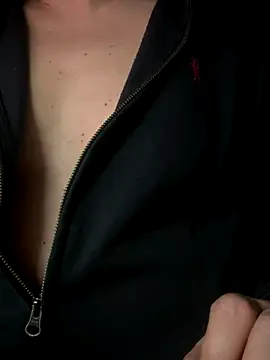 Snapshot of Ju_rine007 chatting on 12/03/24, 06:26 Ju rine007 online show from 12/03/24, 06:26