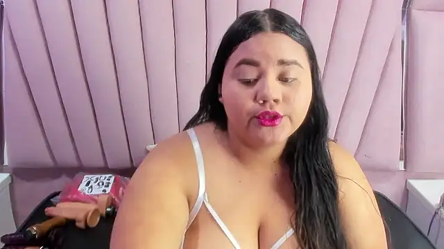 ValenTitis online show from 12/06/24, 06:04