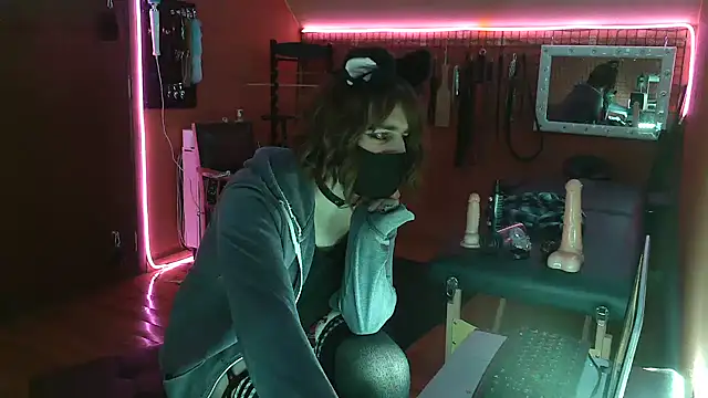 Ginny-the-bdsm-nympho online show from 01/09/25, 06:04