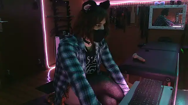 Snapshot of Ginny-the-bdsm-nympho chatting on 02/26/26, 06:29 Ginny-the-bdsm-nympho online show from 02/26/26, 06:29