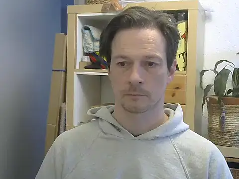 snowypaul11 online show from 01/31/25, 07:39