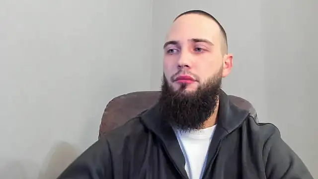 A              online show from 02/06/25, 06:46