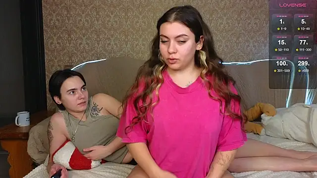 twobabesweet online show from 02/16/25, 05:37