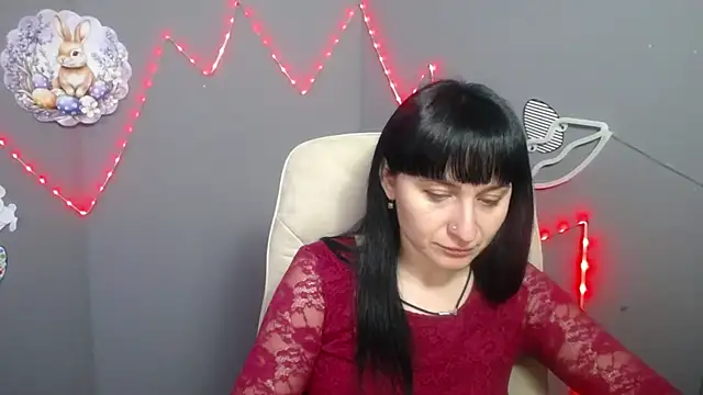 NinaFlawlees online show from 04/06/26, 05:52