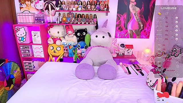 tattooBabyxxx online show from 04/17/26, 06:44