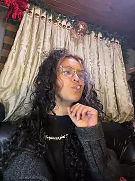 Snapshot of Hathorlove chatting on 02/03/25, 03:42 Hathorlove online show from 02/03/25, 03:42