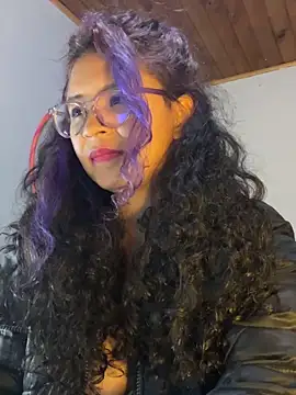 Snapshot of Hathorlove chatting on 02/28/25, 04:32 Hathorlove online show from 02/28/25, 04:32