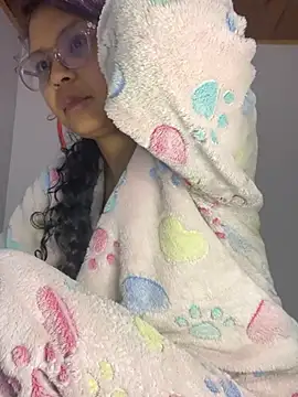 Snapshot of Hathorlove chatting on 03/05/25, 08:32 Hathorlove online show from 03/05/25, 08:32