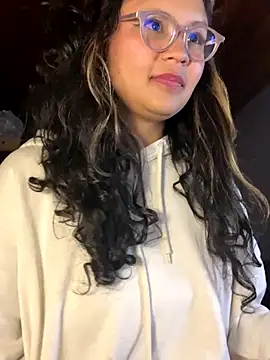 Snapshot of Hathorlove chatting on 10/02/25, 06:31 Hathorlove online show from 10/02/25, 06:31