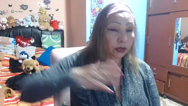 milfeddy  online show from 03/15/25, 09:27