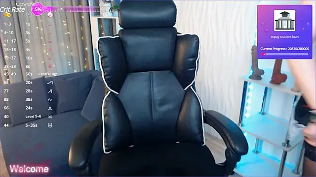 Snapshot of RedPeach chatting on 03/21/25, 06:40 RedPeach online show from 03/21/25, 06:40