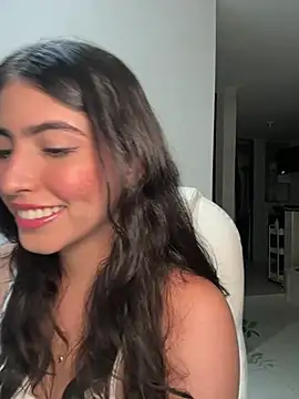 Gaby zahir  online show from 12/05/24, 12:41