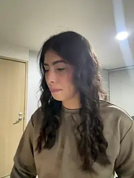 Gaby zahir  online show from 12/23/24, 09:59