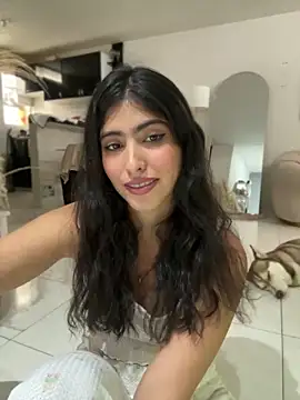 Gaby zahir  online show from 03/18/25, 03:53