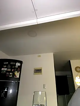 Gaby zahir  online show from 09/15/25, 10:15