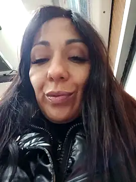 LeticiaWoods online show from 12/21/24, 04:14