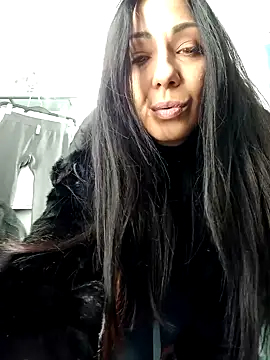 LeticiaWoods online show from 02/05/25, 12:38