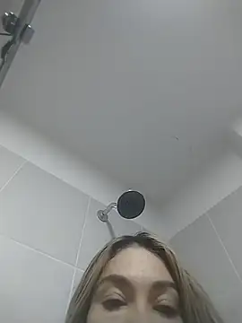 JennyRouse01 online show from 05/15/26, 03:41