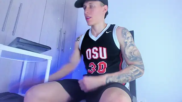 enzo bvlgari online show from 03/02/25, 09:43