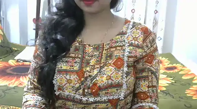 Snapshot of cutebengaligirl chatting on 01/03/25, 10:09 cutebengaligirl online show from 01/03/25, 10:09