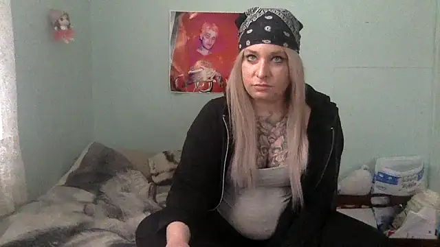 alexabunni online show from 03/25/26, 02:01