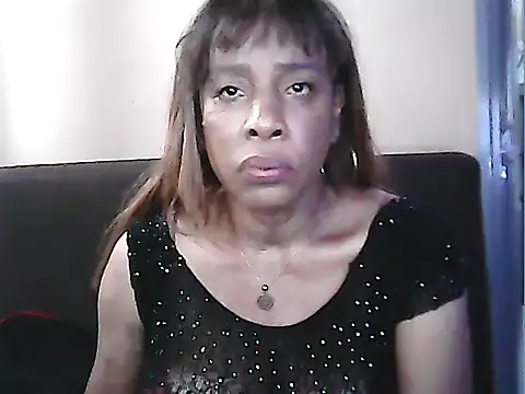 Snapshot of RoosePaarker chatting on 02/21/25, 09:02 RoosePaarker online show from 02/21/25, 09:02