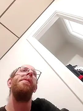 TaylorBlaze online show from 11/05/25, 01:49