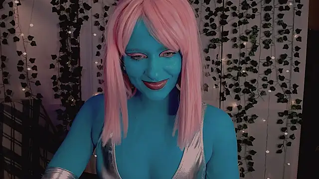 risha laas online show from 10/31/25, 07:15