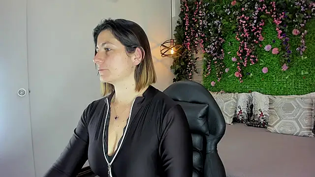 SarahDeyvis online show from 03/02/26, 01:51